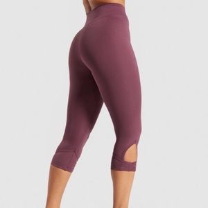 Gymshark Cropped Leggings, size Medium